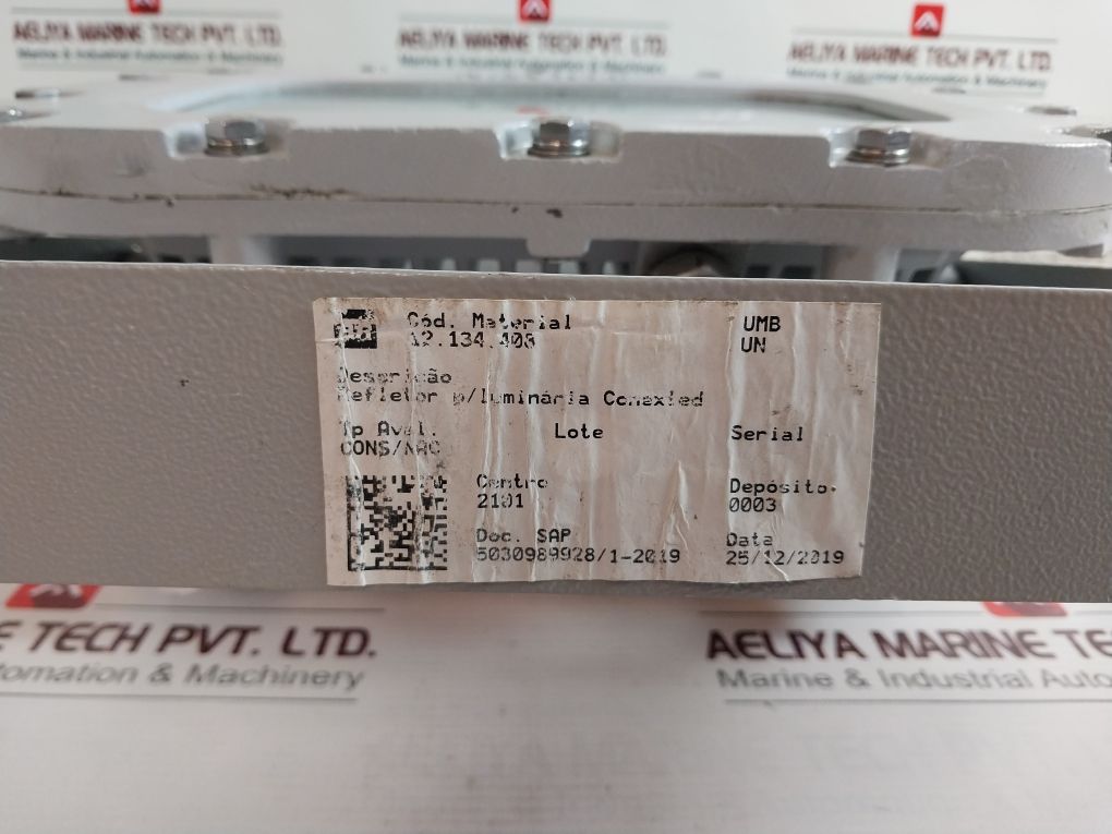 Naville Iluminacao Eznl/r6/240c Led Projector - Image 9