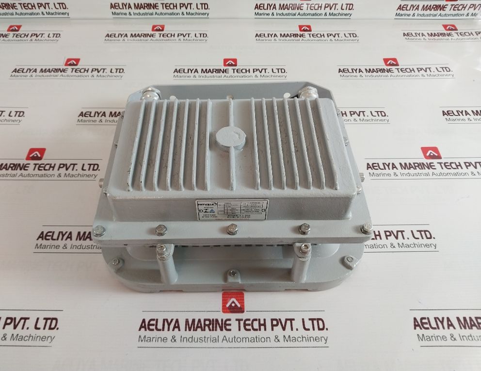 Naville Iluminacao Eznl/r6/240c Led Projector - Image 4