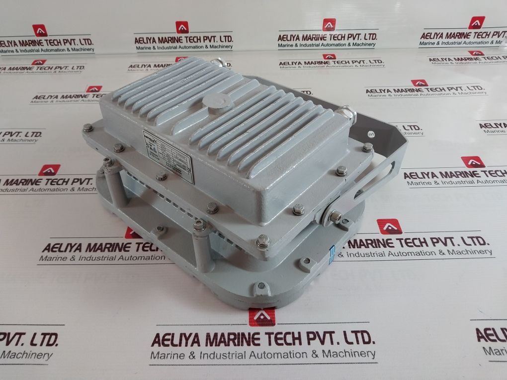 Naville Iluminacao Eznl/r6/240c Led Projector - Image 6