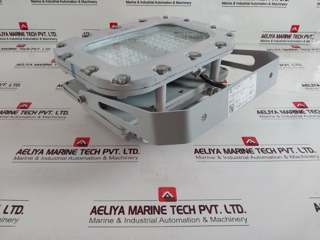 Naville Iluminacao Eznl/r6/240c Led Projector - Image 7