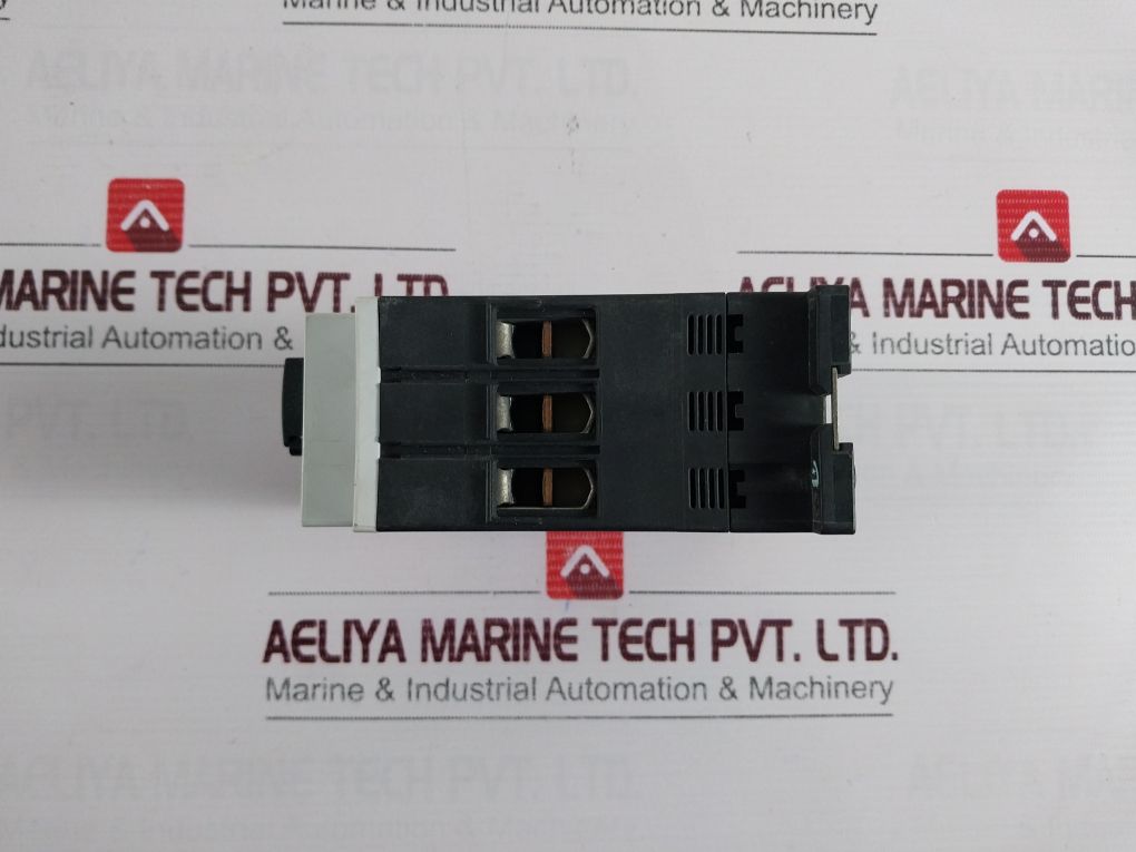 Siemens Sirius 3rv1031-4ea10 Circuit Breaker - Image 6