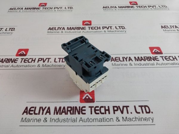 Telemecanique Schneider Cad326r7 Control Relay - Aeliya Marine