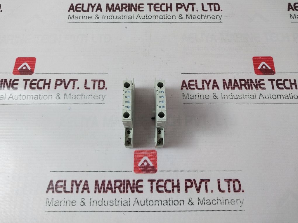 Telemecanique Gv1-a01 Auxiliary Contact Block 660v - Image 3