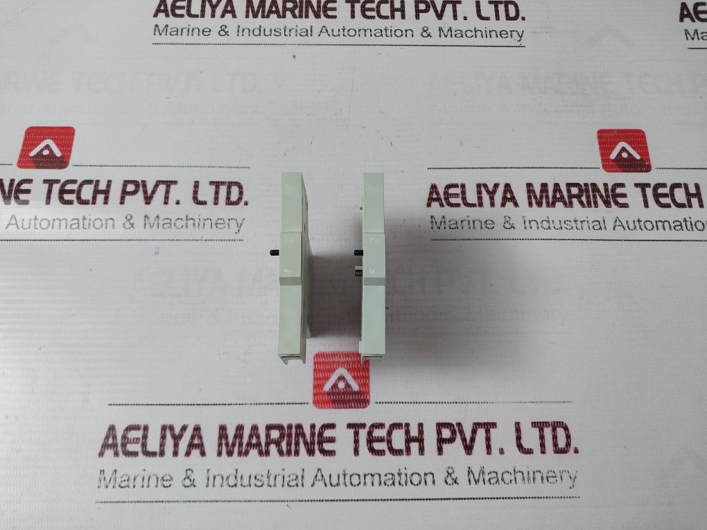 Telemecanique Gv1-a01 Auxiliary Contact Block 660v - Image 4
