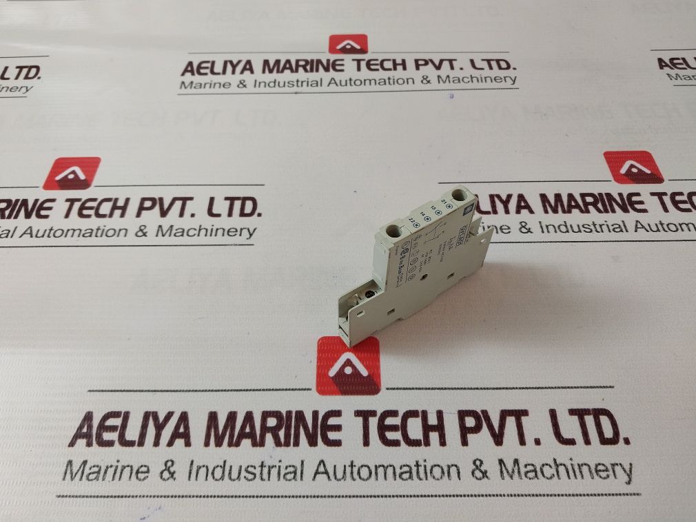 Telemecanique Gv1-a01 Auxiliary Contact Block - Image 3