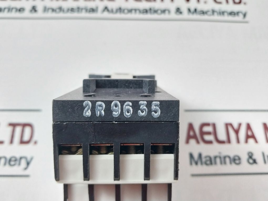 Telemecanique Rhn 416jv Relay 24v 60h - Image 9