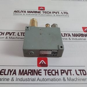 Trafag 907.2381 Pressure Switch