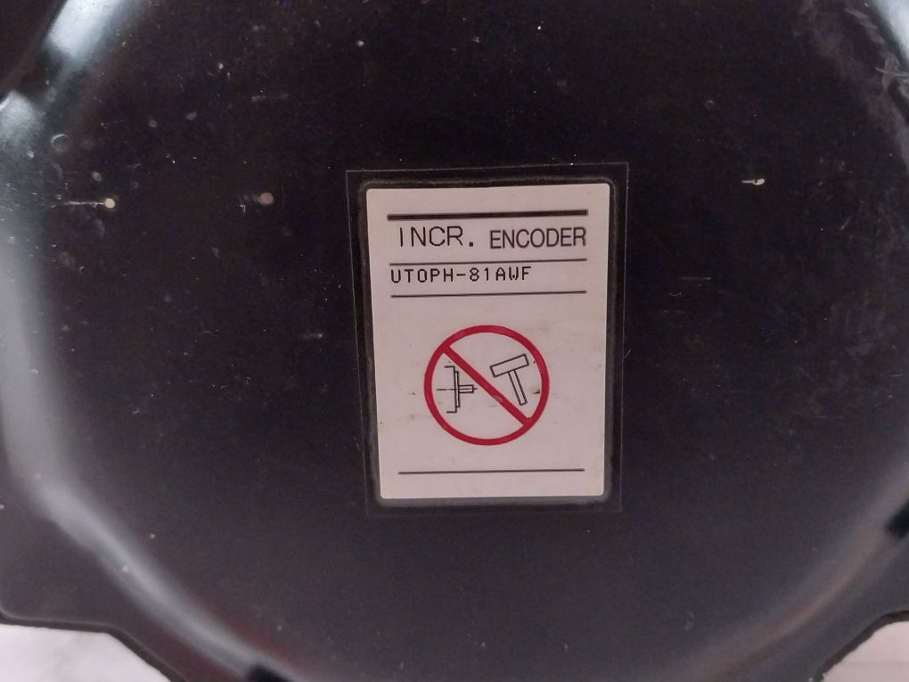 Yaskawa Usamed-12v-t012 Ac Servo Motor - Image 11