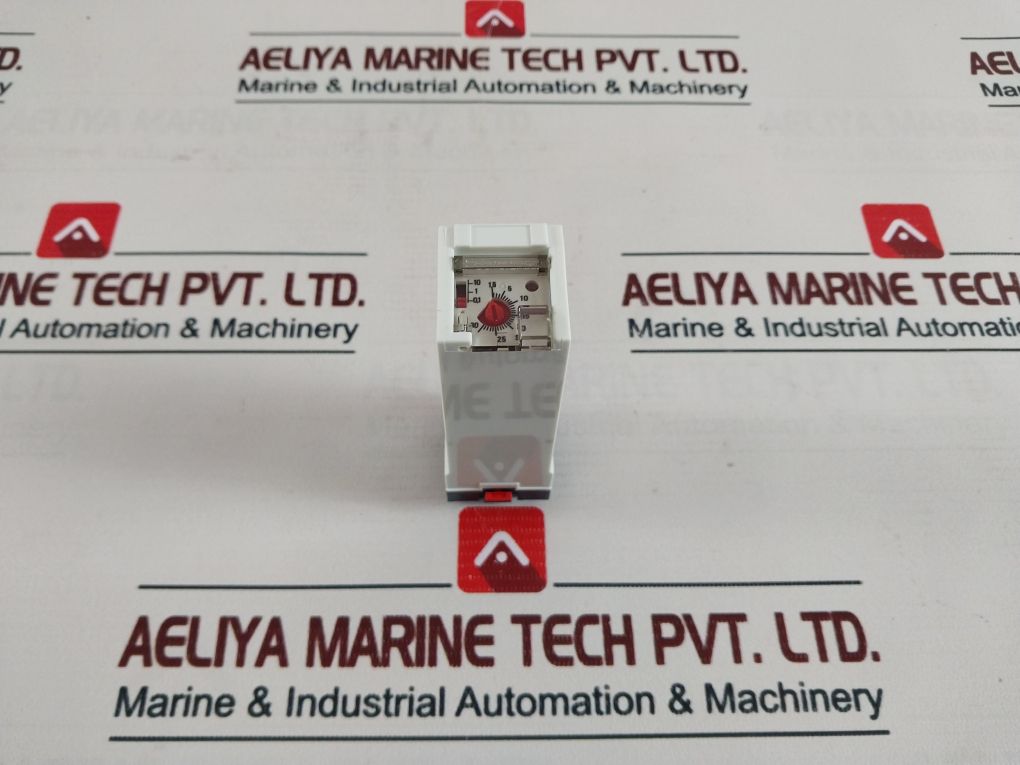 Telemecanique Rhr-411m Time Delay Relay 220v - Image 4