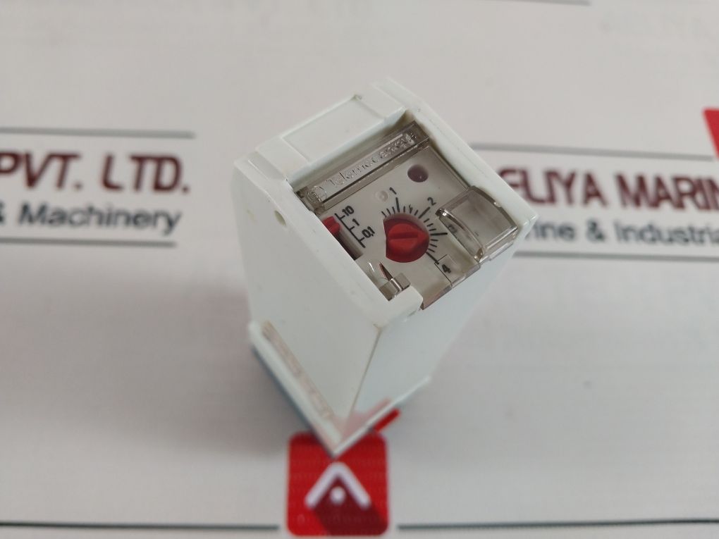 Telemecanique Rht-4131m Time Delay Relay - Image 9