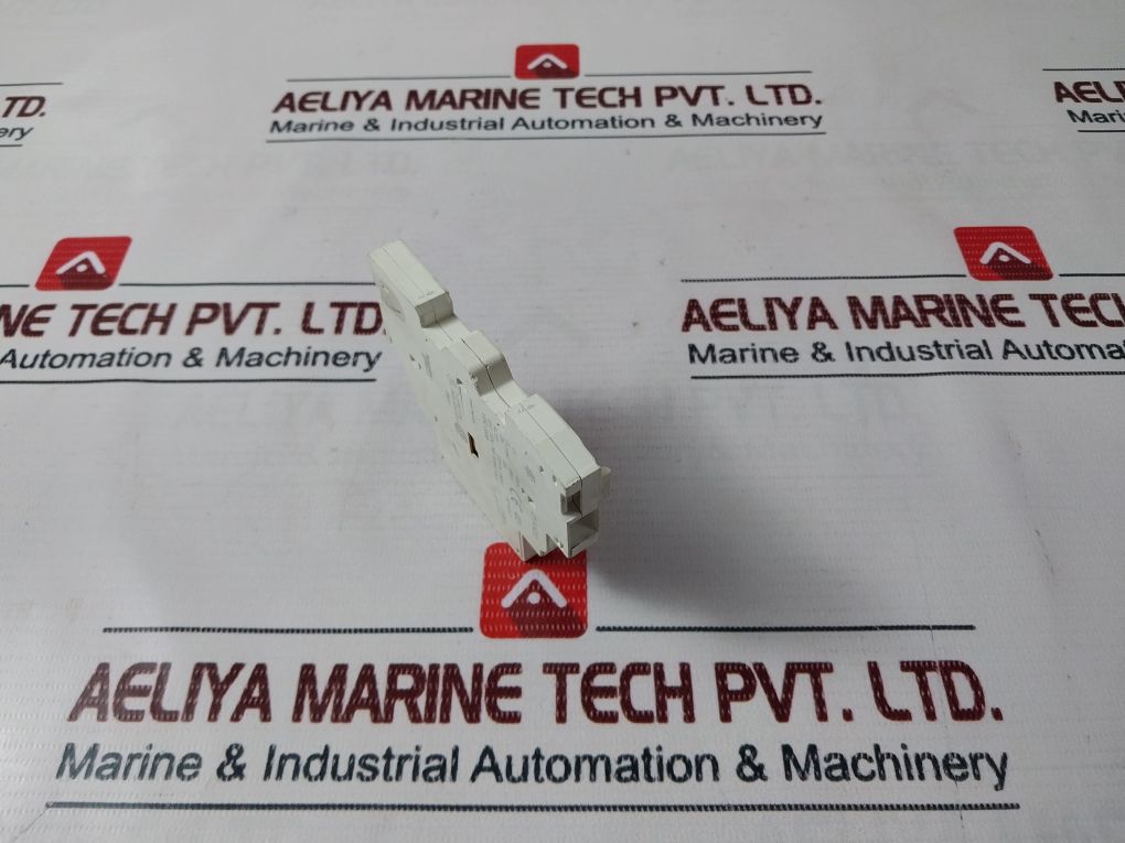 Telemecanique Schneider Electric Gvan20 Auxiliary Contact Block - Image 5