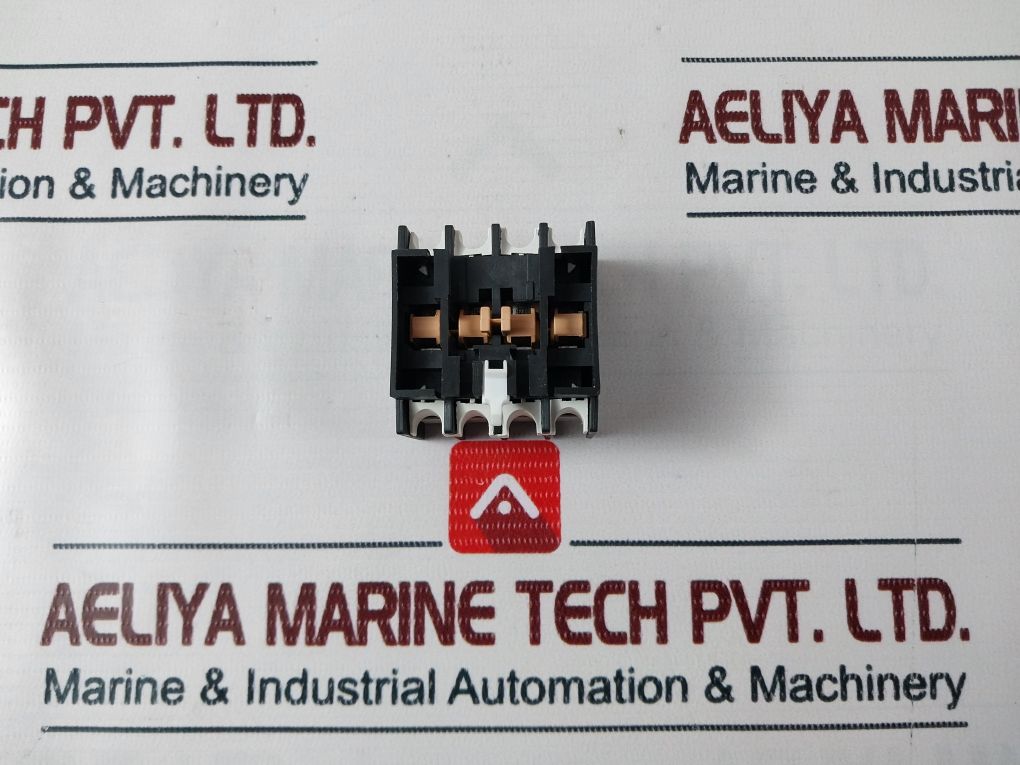 Telemecanique Schneider Electric La1-dn40c Auxiliary Contact Block - Image 4