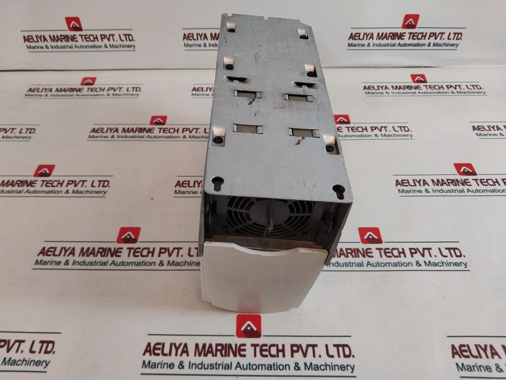 Abb Acs550-01-06a9-4 Inverter Drive /frequency Converter - Image 3