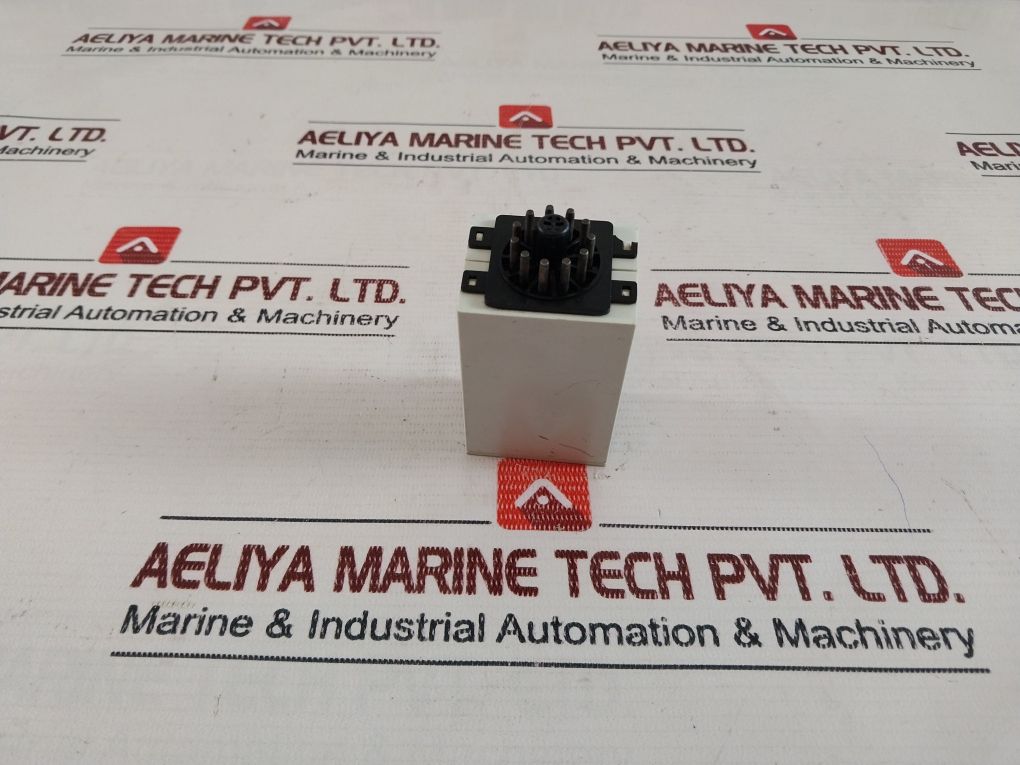 Crouzet Pu2r3 Timer Relay - Image 4