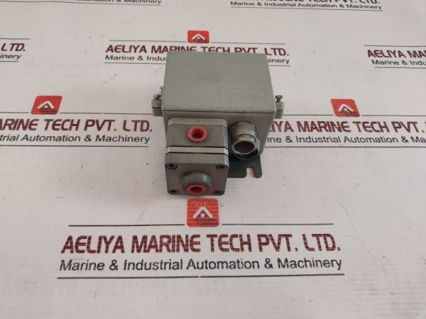 Danfoss Cas 155 Differential Pressure Control Micro Switch