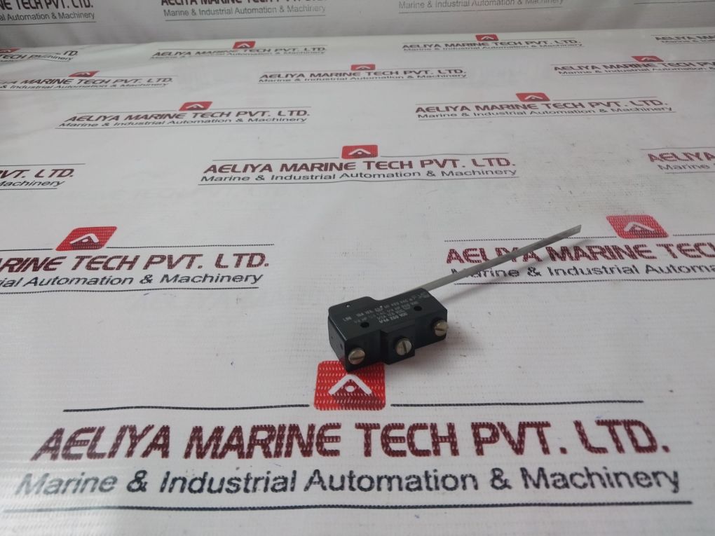 Manitowoc Bz-2rw8639t Micro Switch - Image 5