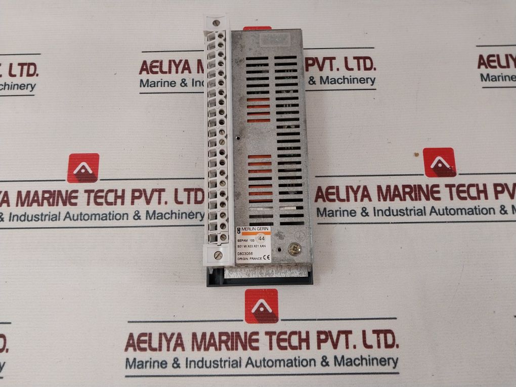 Merlin Gerin Sepam 100 Control Panel - Image 3