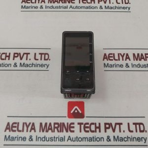 Omron E5ec-rx4a5m-000 Temperature Controller