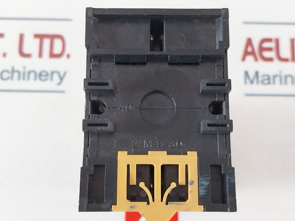 Omron H3cr-a Timer With Base 2257m - Image 11