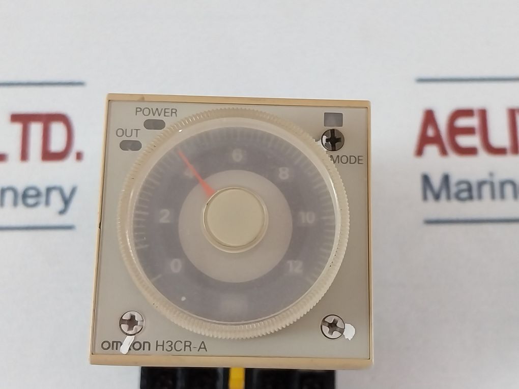 Omron H3cr-a Timer With Base 2257m - Image 6