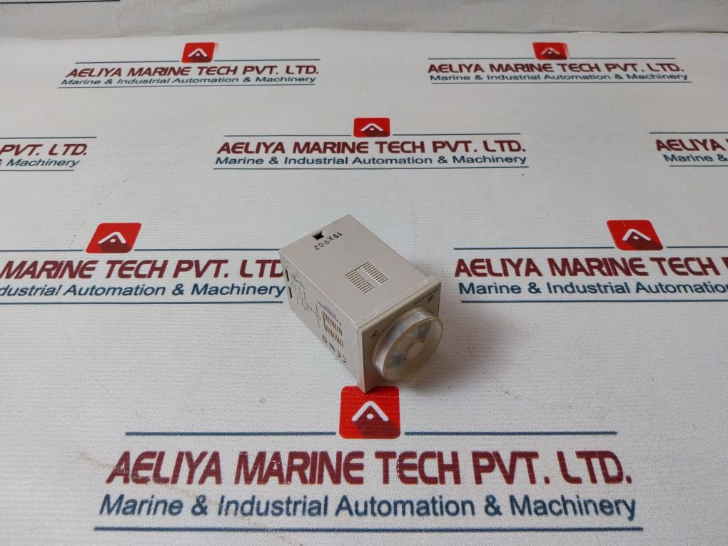 Omron H3cr-g8el Timer 0-60 Sec - Image 5