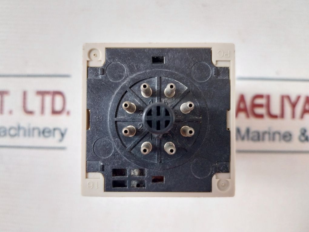 Omron H3cr-g8el Timer 0-60 Sec - Image 8