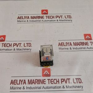 Omron Mk3p5-s Relay With Socket