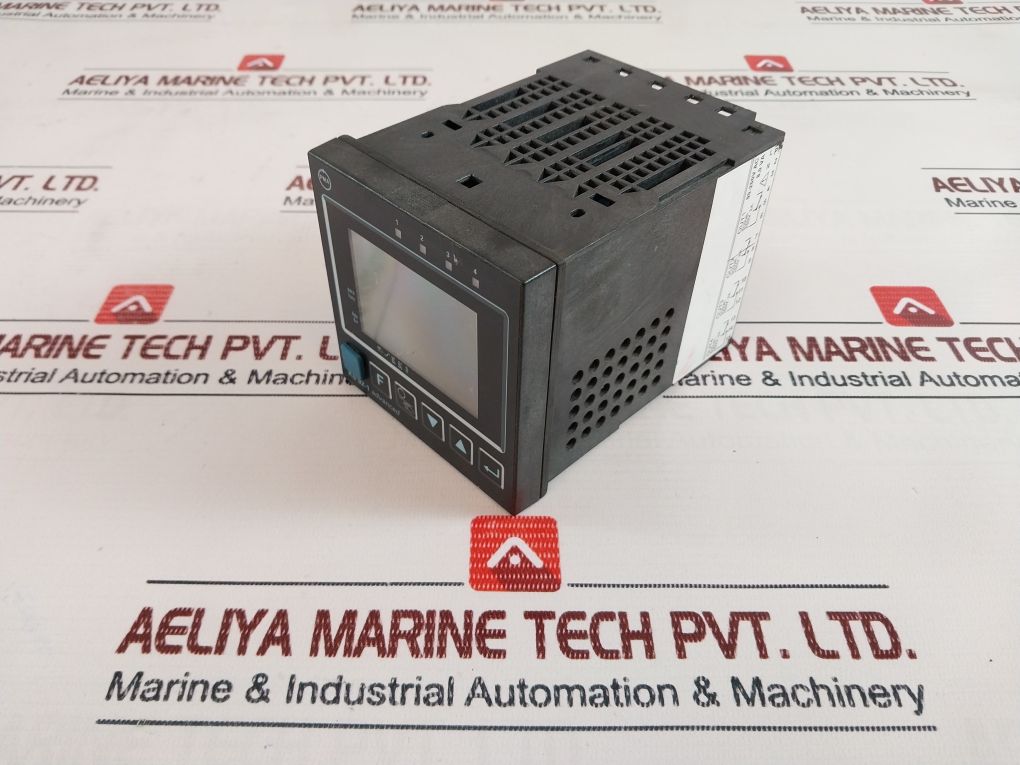 Pma Ks92-110-0009e-000 Temperature Controller - Image 9