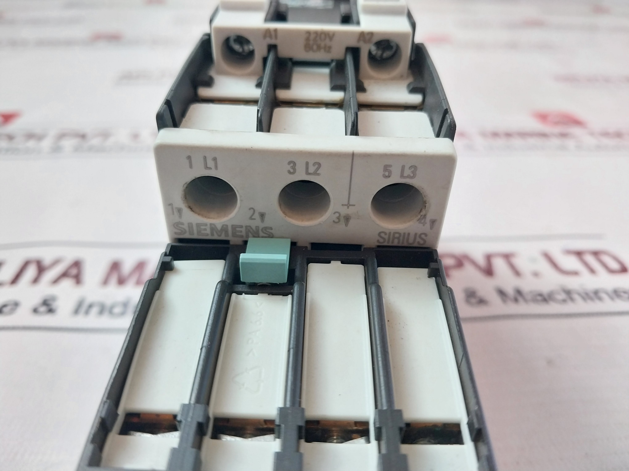 Siemens Sirius 3rt1023-1a...0 Contactor - Image 9