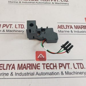 Schneider Electric 47916 Auxiliary Contact
