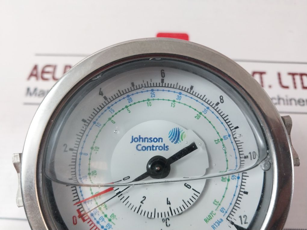 Wika Johnson Controls 1541.212 Pressure Gauge - Image 8