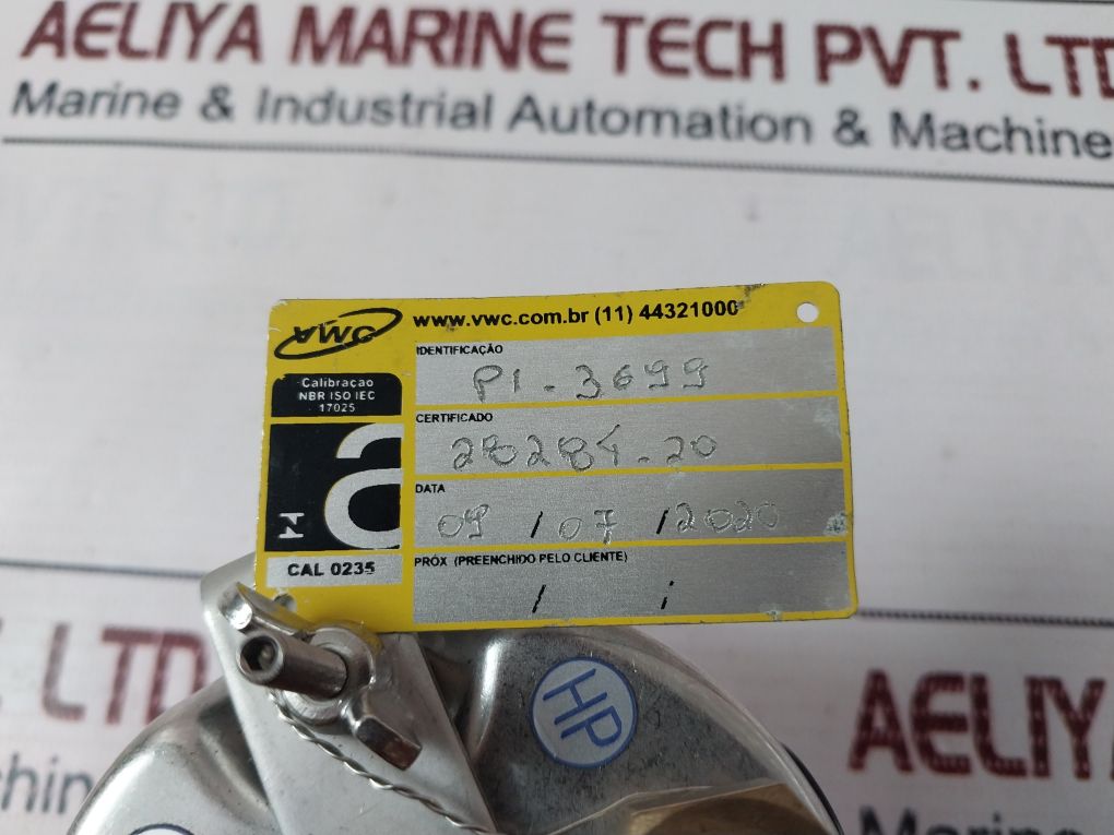 Wika Johnson Controls 1541.212 Pressure Gauge - Image 10