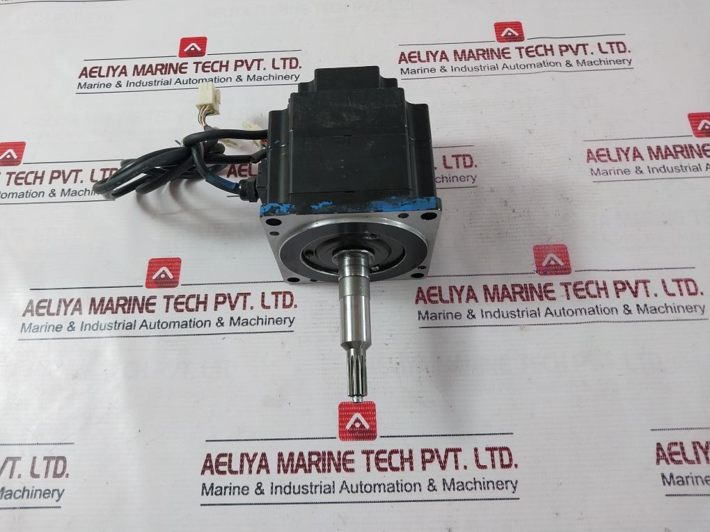 Yaskawa Sgmp-08awyr33 Ac Servo Motor - Image 3