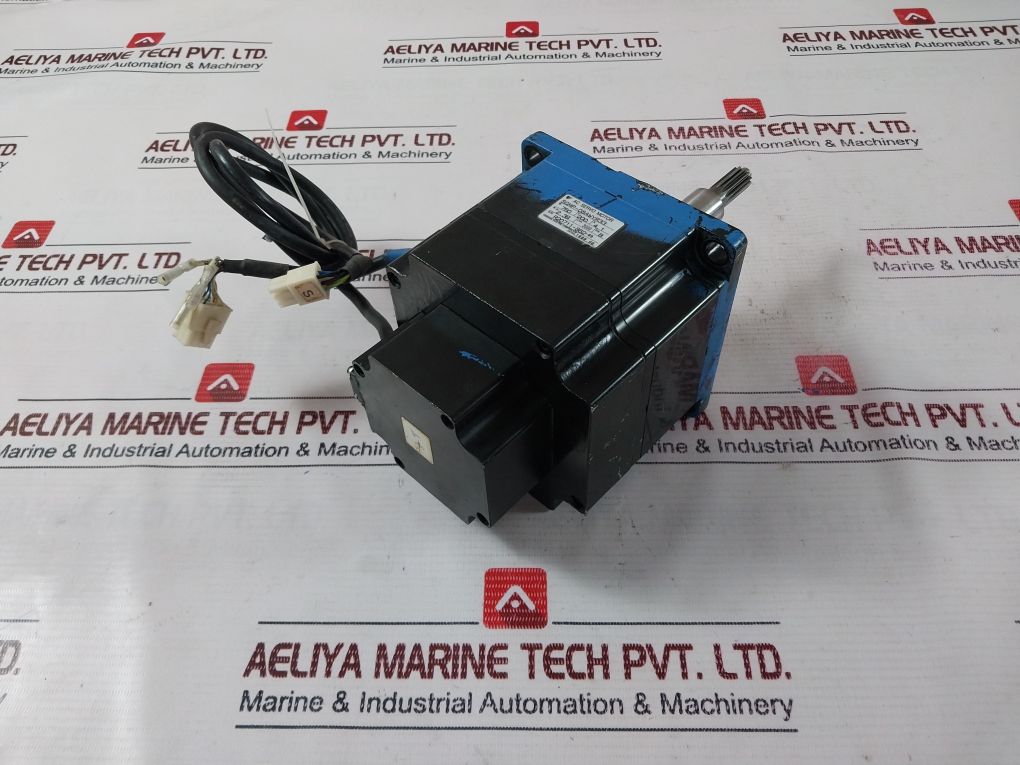 Yaskawa Sgmp-08awyr33 Ac Servo Motor - Image 5