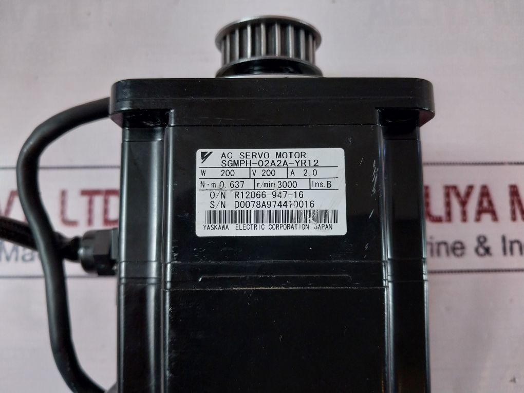 Yaskawa Sgmph-02a2a-yr12 Ac Servo Motor - Image 10