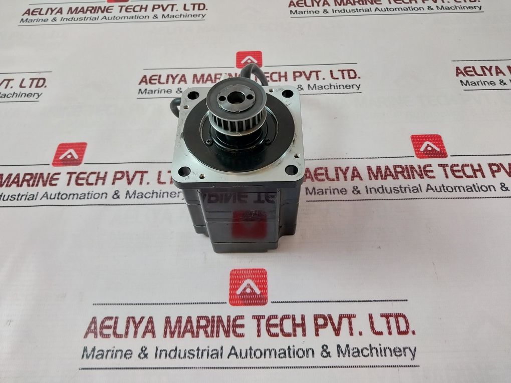 Yaskawa Sgmph-02a2a-yr12 Ac Servo Motor