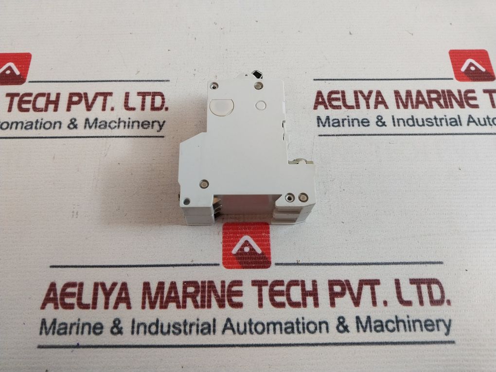 Bbc S212 K2a Circuit Breaker - Image 6