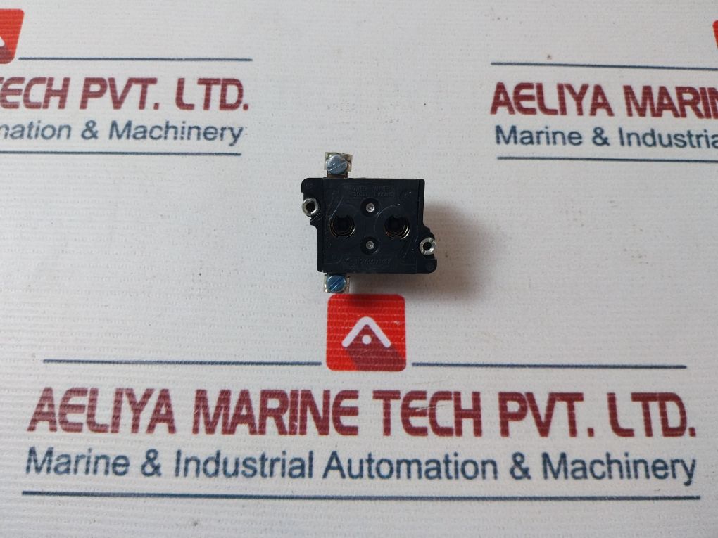 Cutler-hammer 91000t Contact Block - Image 4