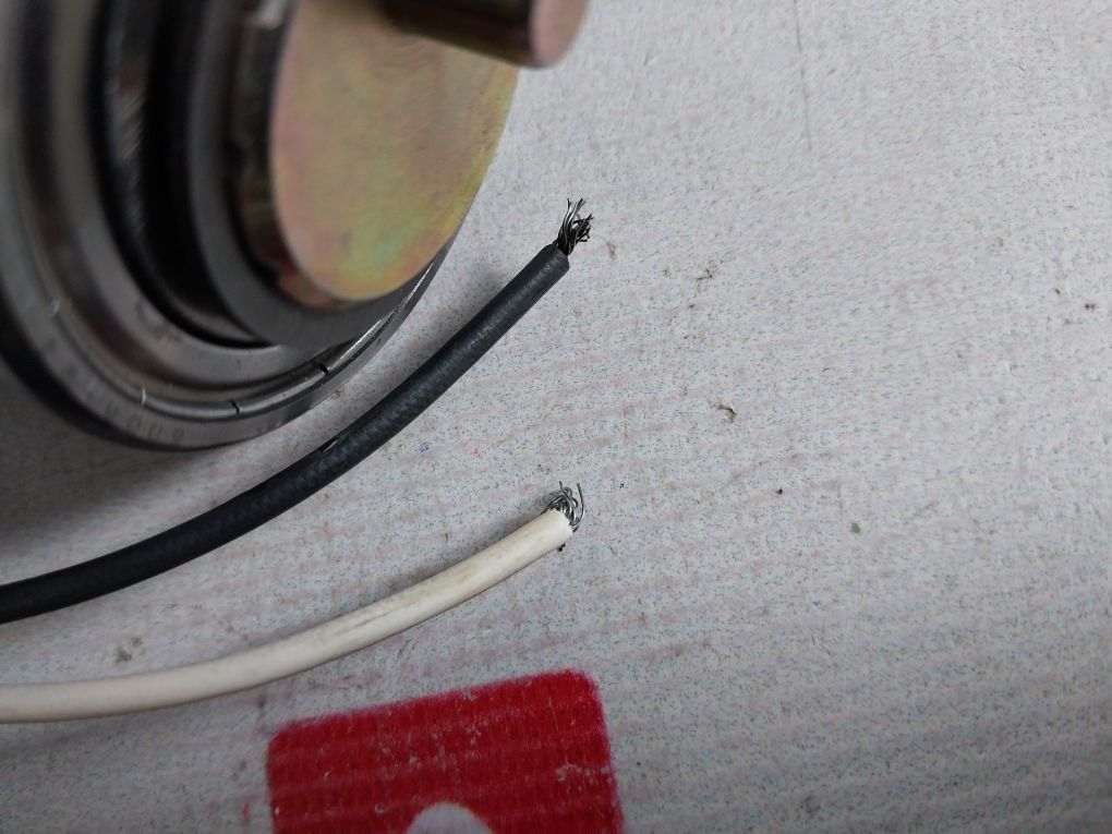 Eaton 449d431h22 Charge Motor - Image 7