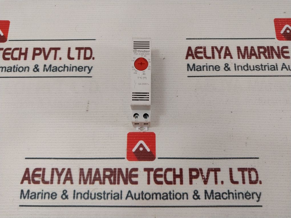 Finder 7t.81.0.000.2403 Thermostat