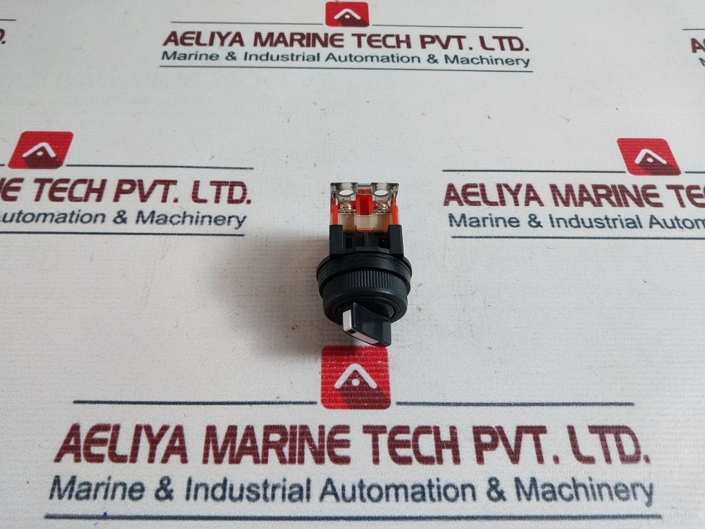 Fuji Electric Ar30pr-202b Selector Switch - Image 4