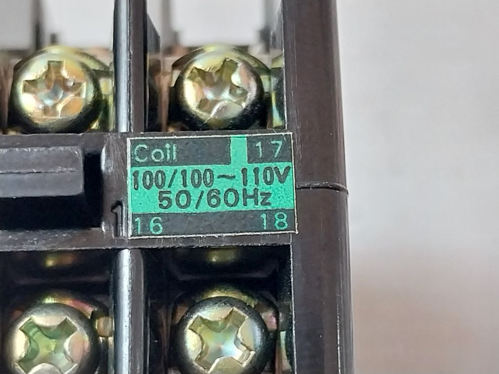 Fuji Electric Src50-2F Control Relay - Image 8