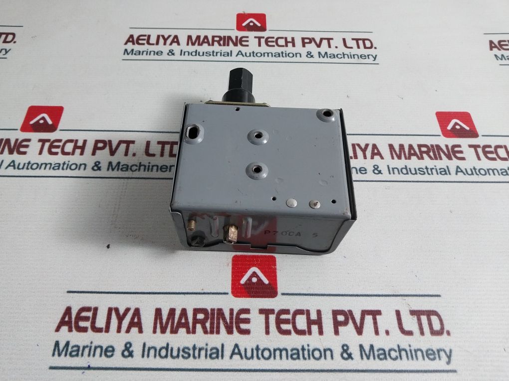 Johnson Controls P70ca-5 Pressure Switch - Image 4