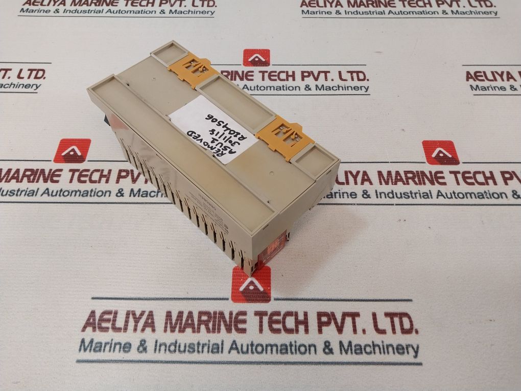 Omron G7tc-ia16 I/o Relay Terminal - Image 6