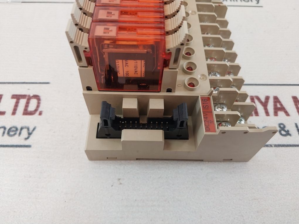Omron G7tc-ia16 I/o Relay Terminal - Image 10