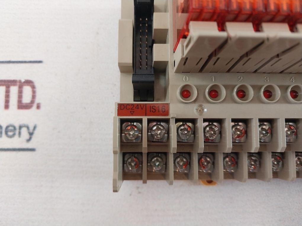 Omron G7tc-ia16 I/o Relay Terminal - Image 11