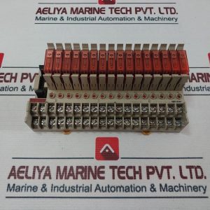 Omron G7tc-ia16 Io Relay Terminal