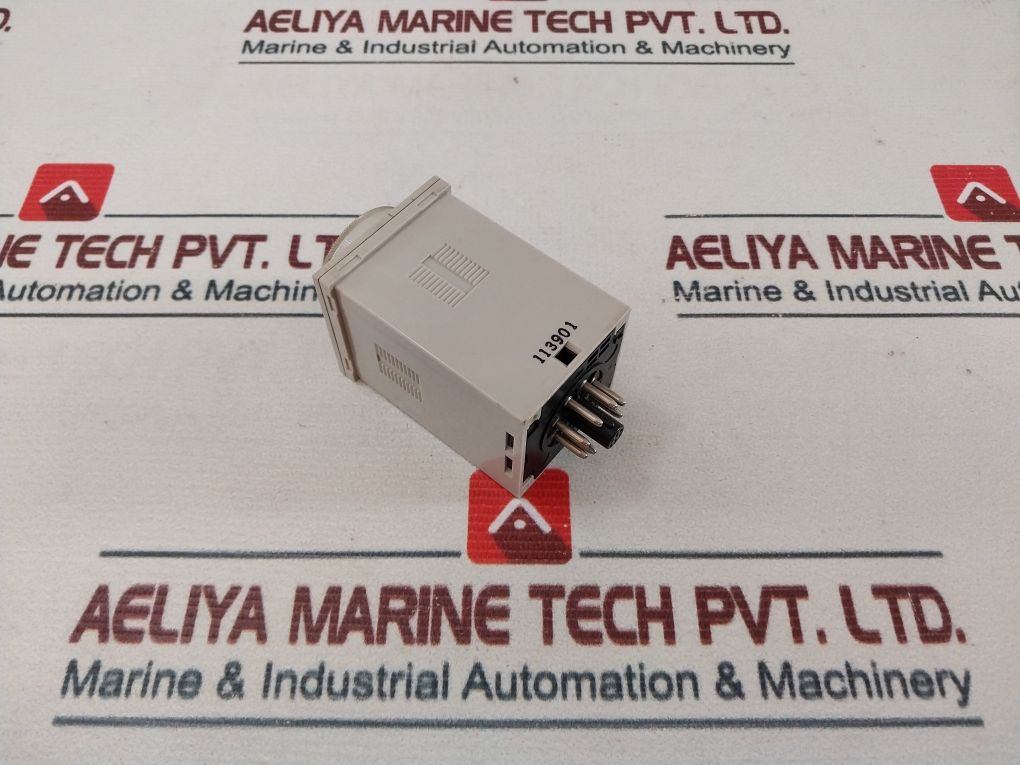 Omron H3cr-a8el Timer 0-30 Sec - Image 5