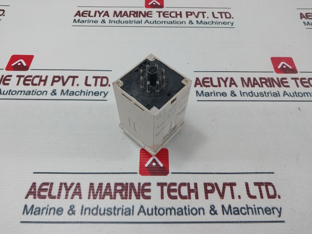 Omron H3cr-h8l Power Off Delay Timer - Image 5