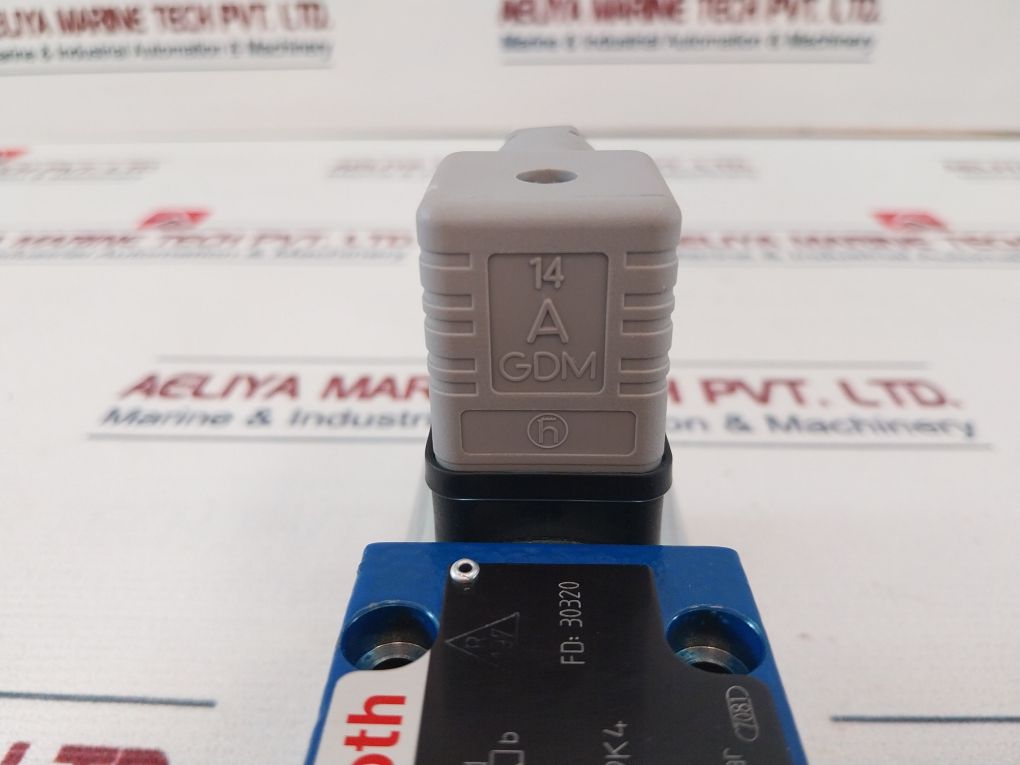 Rexroth Hirschmann R900561276 Directional Control Valve With Coil - Image 10